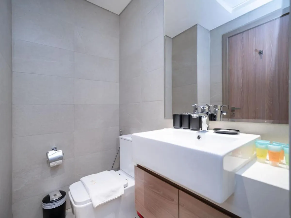 Cosy Azizi Riviera Studio Retreat With City Views Dubai